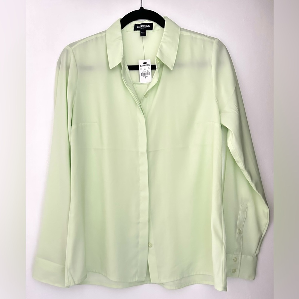 NWT Express Conscious Edit Satin Soft Green Portofino LongSleeve ButtonUp Shirt